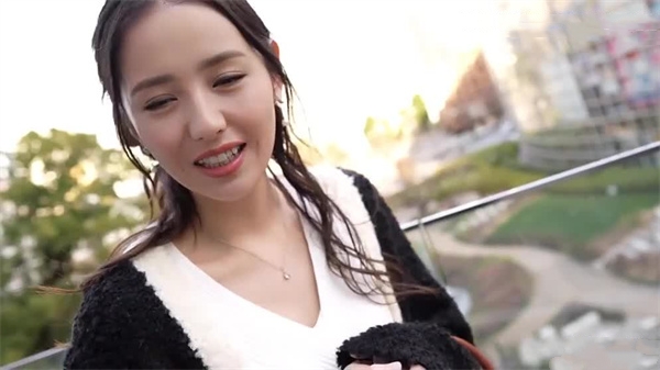 【AI换脸】佟丽娅人妻放飞自我，饥渴难耐疯狂求欢！